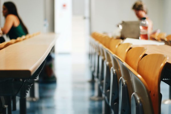 Wie kÃ¶nnen Unternehmen ihre Zielgruppe effektiv segmentieren?